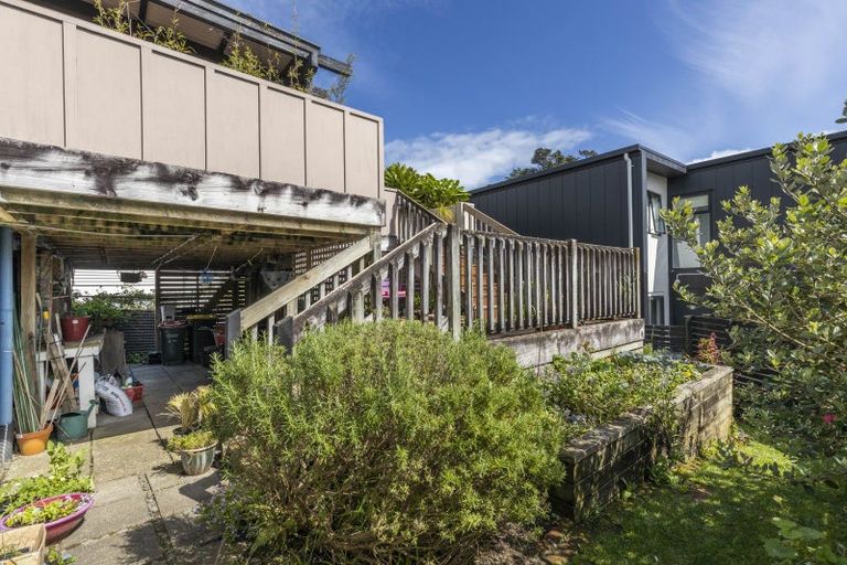 Photo of property in 34 Aubrey Street, New Plymouth, 4310