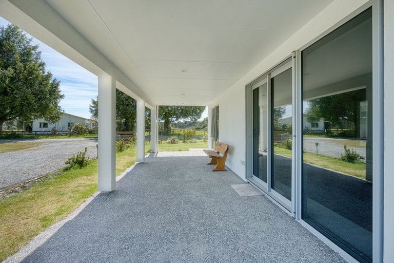 Photo of property in 91 Beach Road, Kakapotahi, Ross, 7885
