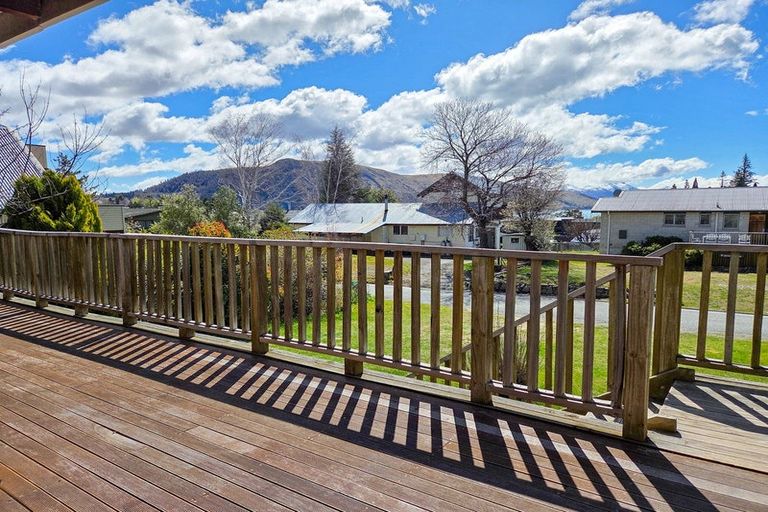 Photo of property in 5 Scott Street, Lake Tekapo, 7999