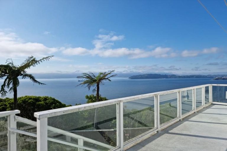 Photo of property in 29 Rama Crescent, Khandallah, Wellington, 6035