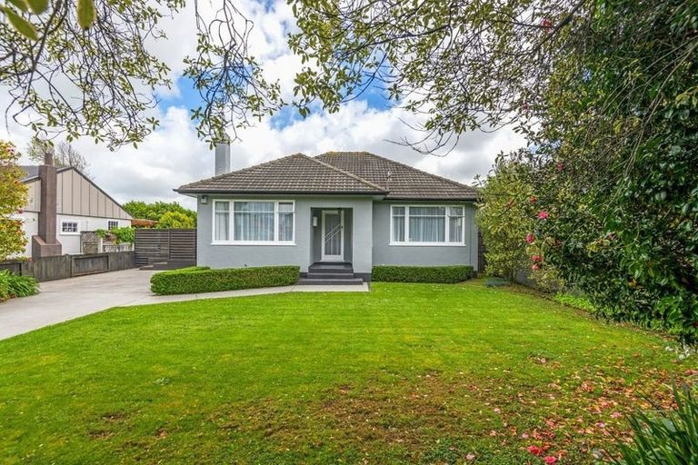 Photo of property in 28 Collingwood Street, Hokowhitu, Palmerston North, 4410