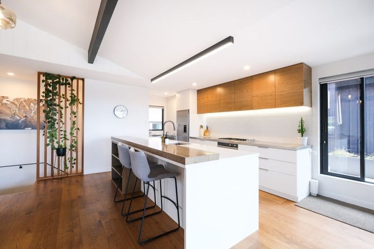 Photo of property in 1/41 Hauraki Road, Hauraki, Auckland, 0622