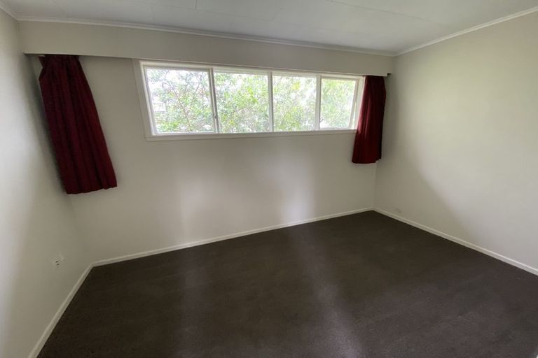 Photo of property in 43 Melandra Road, Stanmore Bay, Whangaparaoa, 0932