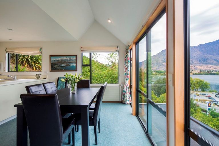 Photo of property in Marina Village, 10/10 Marina Drive, Frankton, Queenstown, 9300