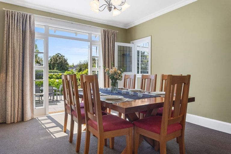 Photo of property in 98 Knowles Street, St Albans, Christchurch, 8052