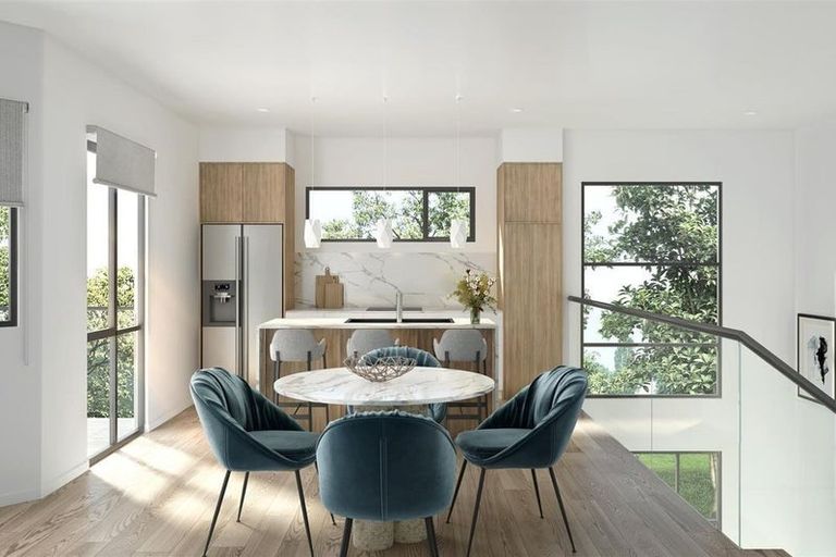 Photo of property in 28 Ramwall Place, Weymouth, Auckland, 2103