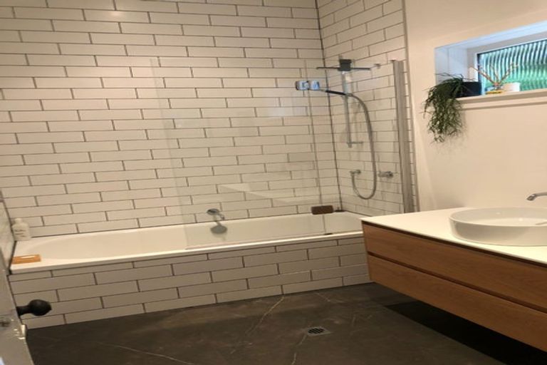 Photo of property in 92 Coromandel Street, Newtown, Wellington, 6021