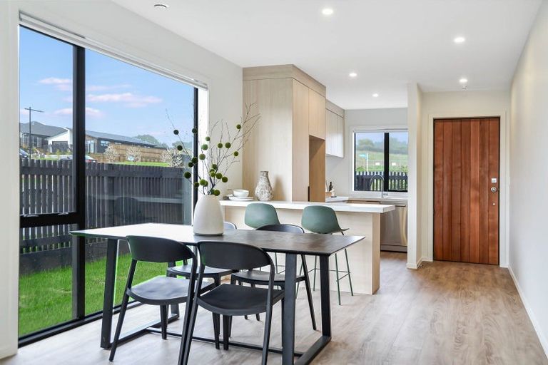 Photo of property in 1/18 Akakura Terrace, Peacocke, Hamilton, 3206