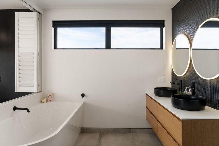 Photo of property in 553 Pukehina Parade, Pukehina, Te Puke, 3189