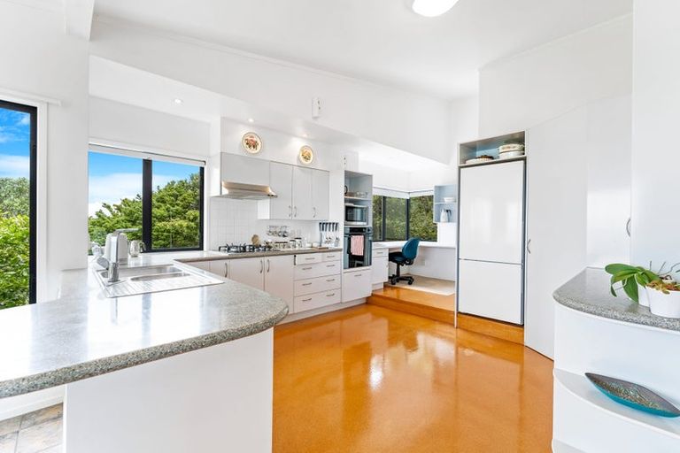 Photo of property in 8 Northview Road, Stanmore Bay, Whangaparaoa, 0932
