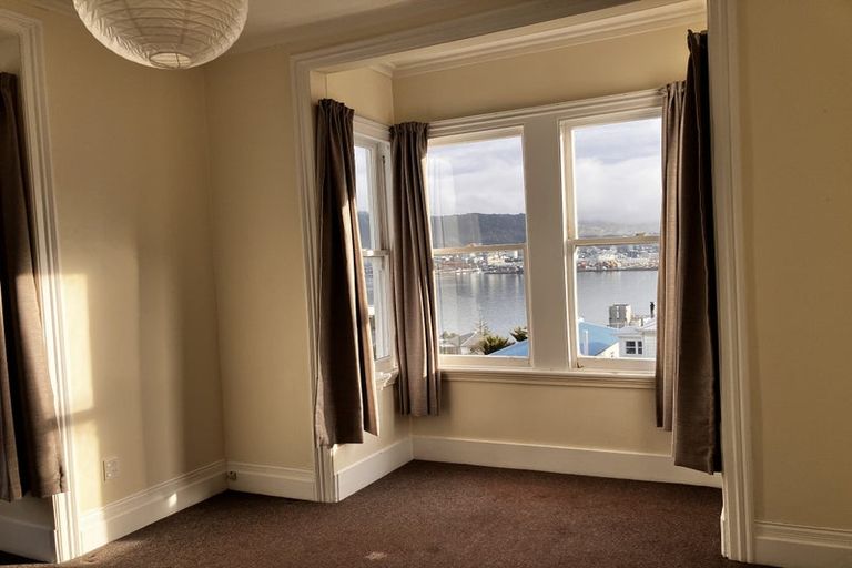 Photo of property in 6 Telford Terrace, Oriental Bay, Wellington, 6011