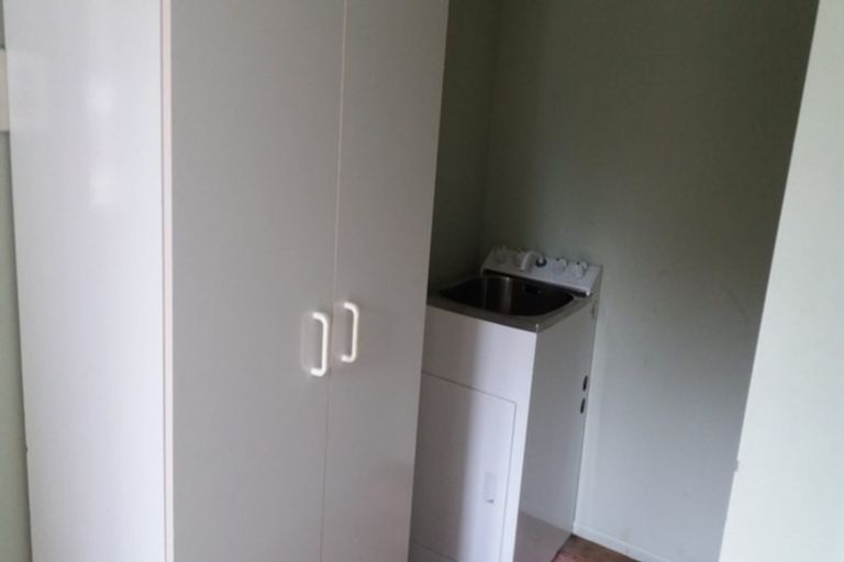 Photo of property in 17 Boyd Avenue, Mangere Bridge, Auckland, 2022