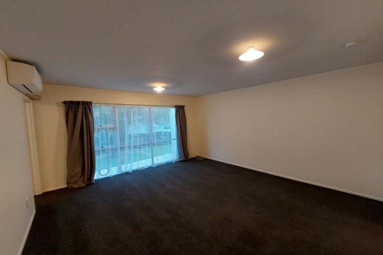 Photo of property in 2/13 Blagdon Road, Blagdon, New Plymouth, 4310