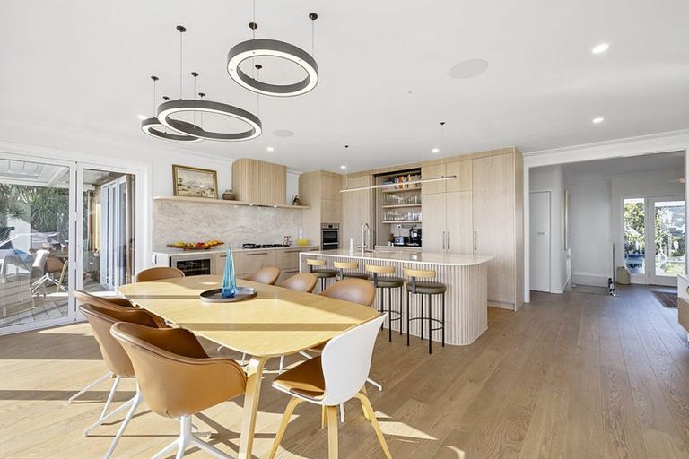 Photo of property in 26a Whiteley Street, Moturoa, New Plymouth, 4310