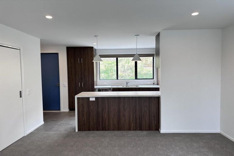 Photo of property in 31 Oakum Road, Whitby, Porirua, 5024