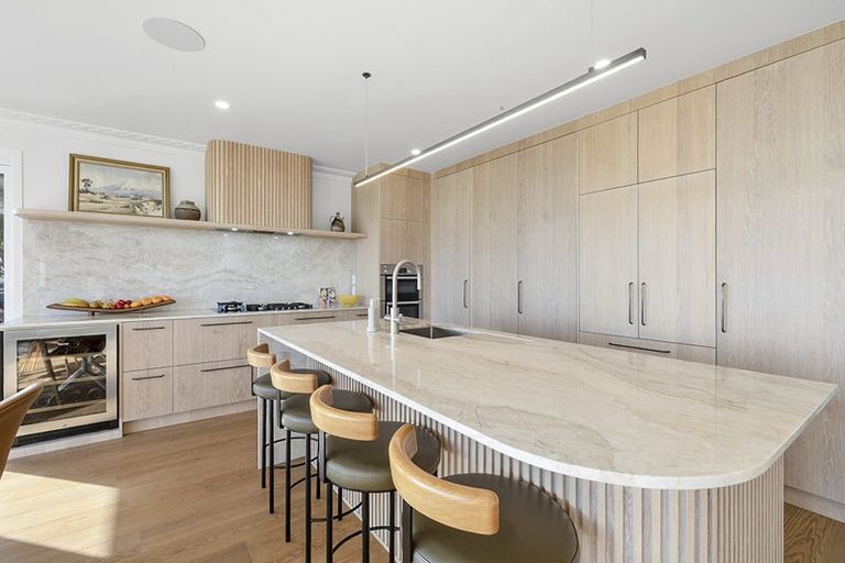 Photo of property in 26a Whiteley Street, Moturoa, New Plymouth, 4310