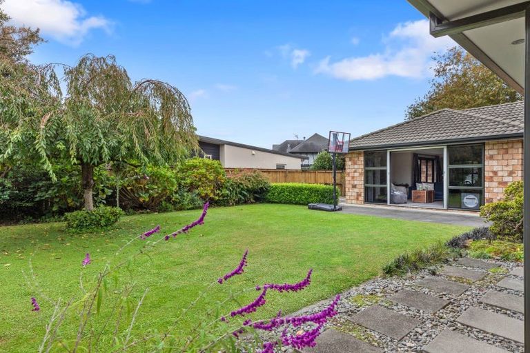 Photo of property in 24 Hansard Place, Bethlehem, Tauranga, 3110