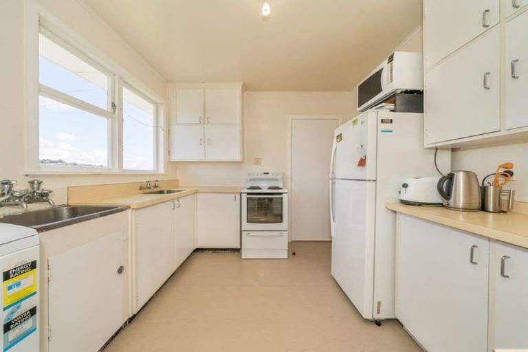 Photo of property in 78 Clifford Road, Johnsonville, Wellington, 6037