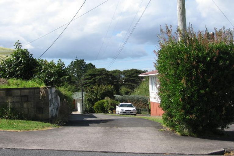 Photo of property in 74 Willerton Avenue, New Lynn, Auckland, 0600