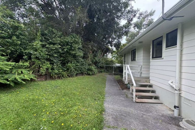 Photo of property in 17 Gerontius Glade, Torbay, Auckland, 0630