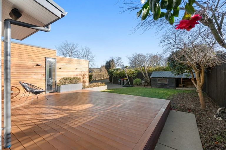 Photo of property in 7 Pentlow Place, Fendalton, Christchurch, 8052