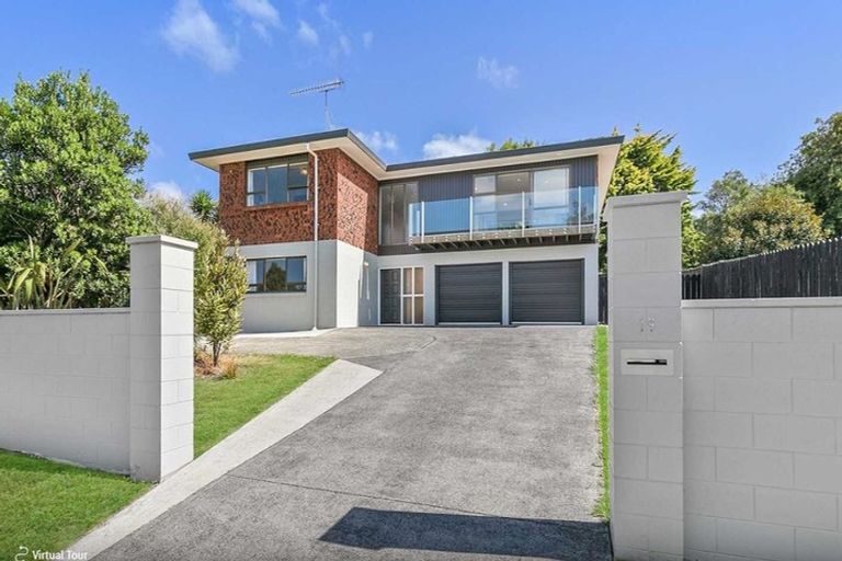 Photo of property in 19 Palmyra Way, Half Moon Bay, Auckland, 2012