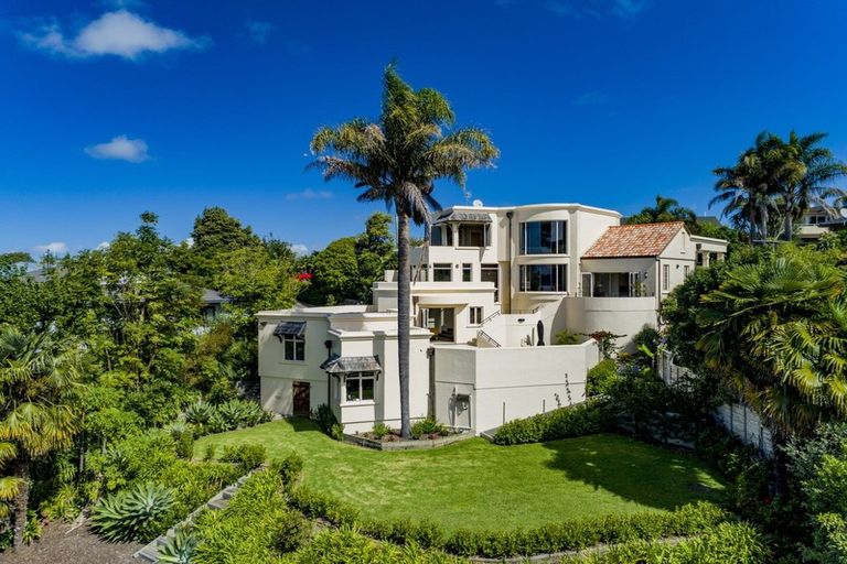 Photo of property in 5 Poaka Place, Taradale, Napier, 4112