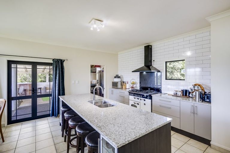 Photo of property in 40 Wheatley Road, Waiohiki, Napier, 4183