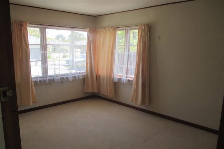 Photo of property in 25 Ravenna Street, Avonhead, Christchurch, 8042