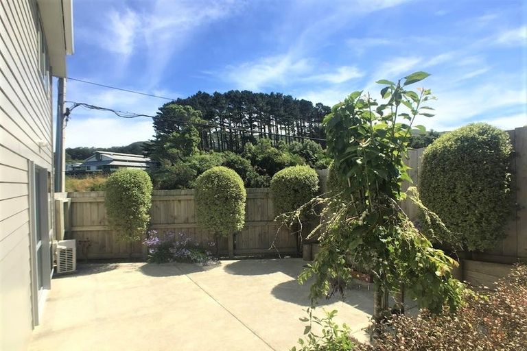 Photo of property in 1a Fisher Street, Johnsonville, Wellington, 6037