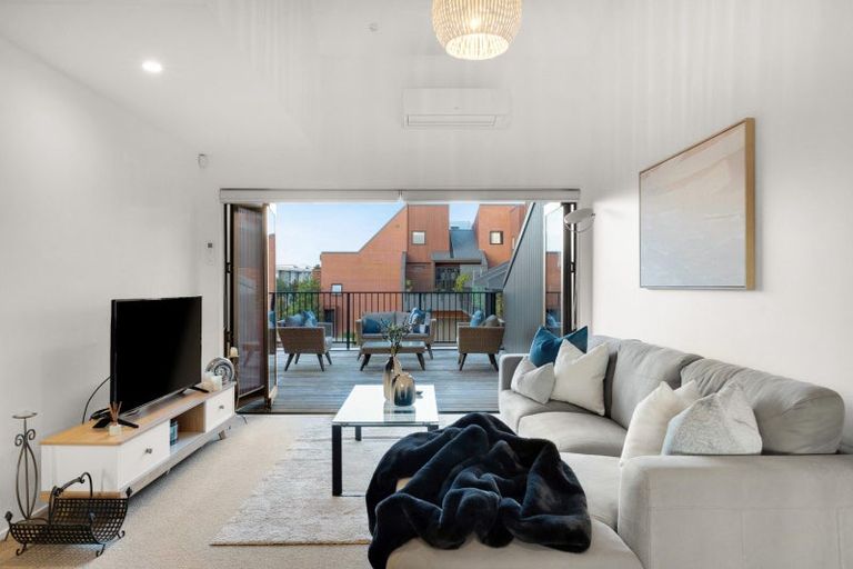 Photo of property in 68 Squadron Drive, Hobsonville, Auckland, 0616