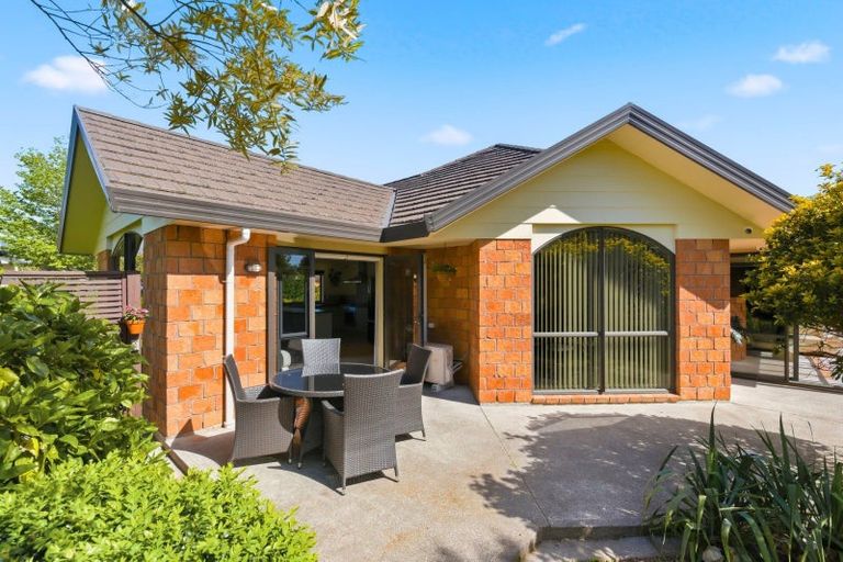 Photo of property in 3 Westpeak Way, Otaki, 5512
