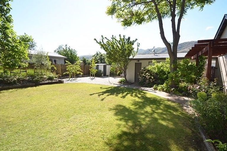 Photo of property in 25 Horace Street, Cromwell, 9310