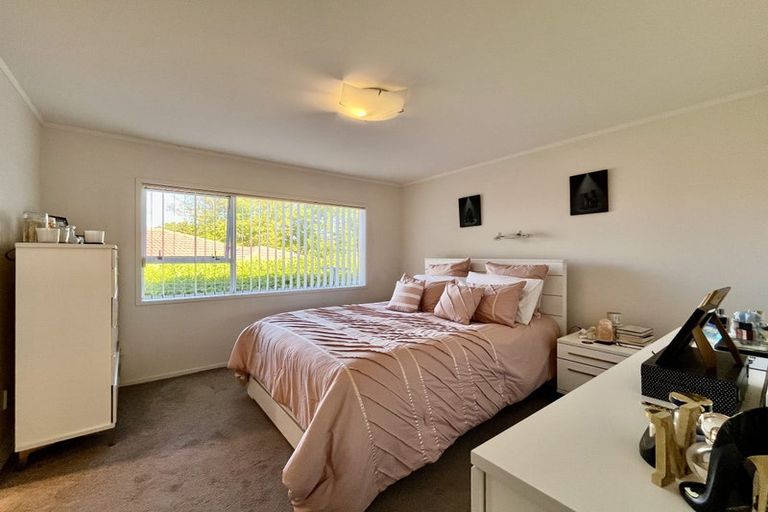 Photo of property in 2 Merino Avenue, Somerville, Auckland, 2014