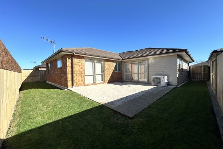 Photo of property in 11 Charlotte Crescent, Dinsdale, Hamilton, 3204