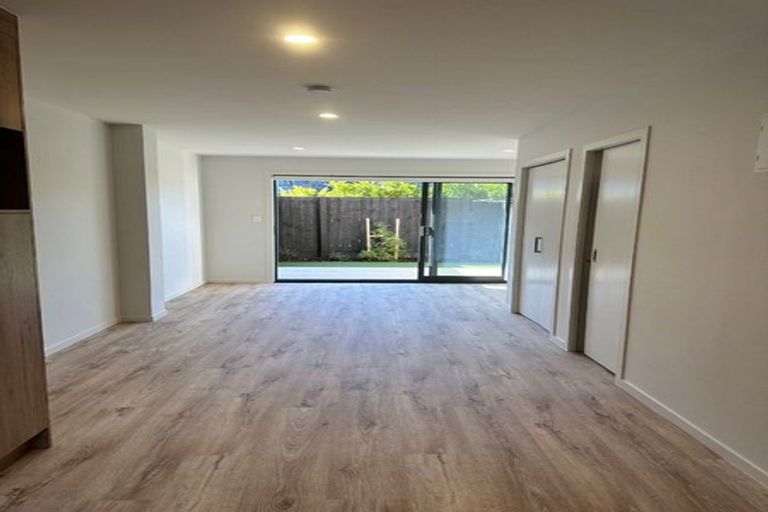 Photo of property in 6/40 Waiparaheka Drive, Wainui, 0932