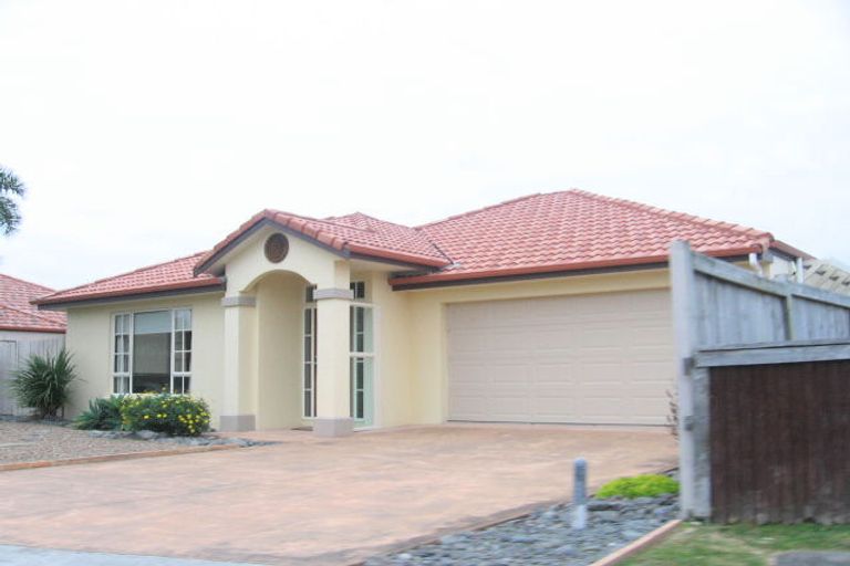 Photo of property in 25a Pembroke Street, Taradale, Napier, 4112