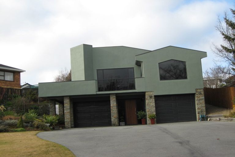 Photo of property in 50 Hunter Crescent, Wanaka, 9305