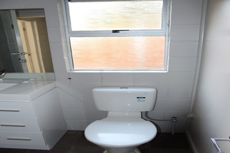 Photo of property in 17u5 May Street, Hamilton East, Hamilton, 3216