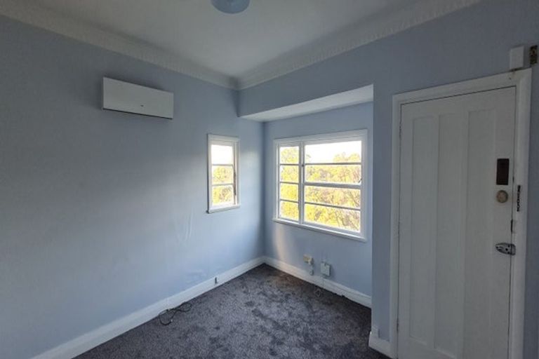 Photo of property in 4/71 Garden Road, Northland, Wellington, 6012