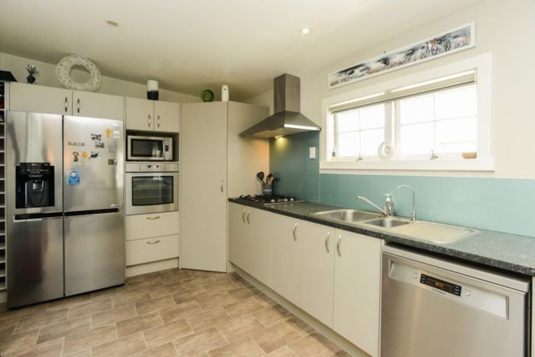 Photo of property in 34 Tavistock Road, Waipukurau, 4200