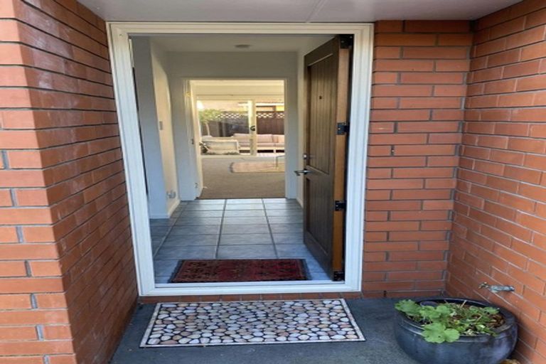 Photo of property in 84b Matipo Street, Riccarton, Christchurch, 8041