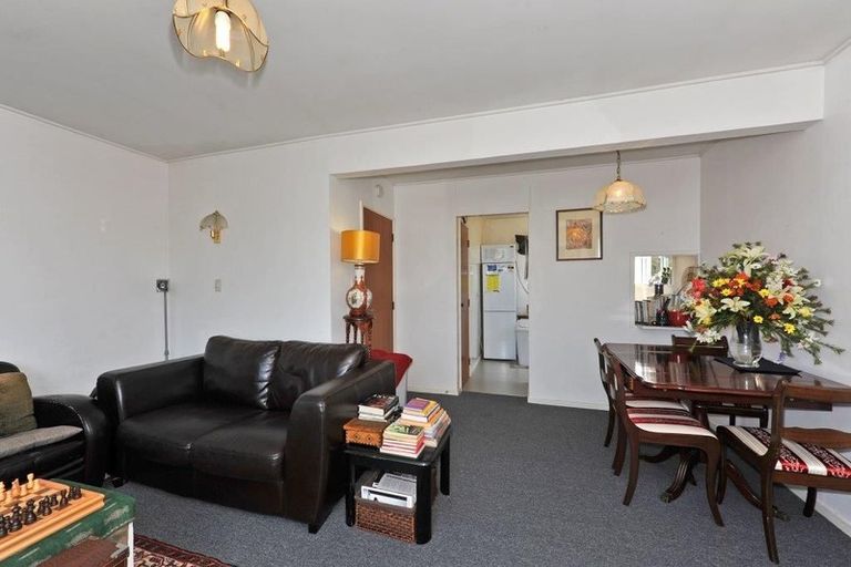 Photo of property in 172u1 Ohiro Road, Brooklyn, Wellington, 6021