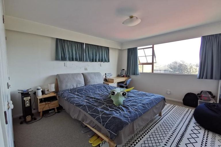 Photo of property in 9 The Sounding, Whitby, Porirua, 5024