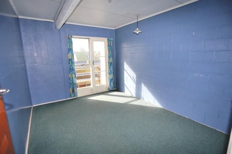 Photo of property in 4/49 Picton Avenue, Riccarton, Christchurch, 8011