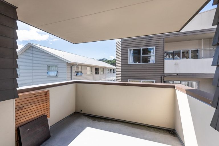 Photo of property in 27u8 Drummond Street, Mount Cook, Wellington, 6021