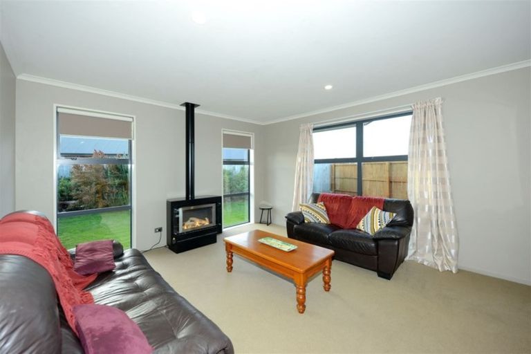 Photo of property in 8 Henley Close, Rolleston, 7614