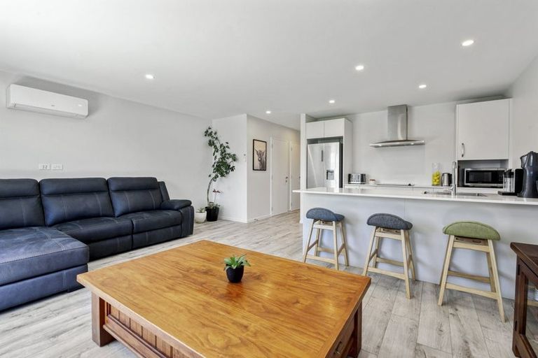 Photo of property in 7 Mccahon Lane, Rolleston, 7615