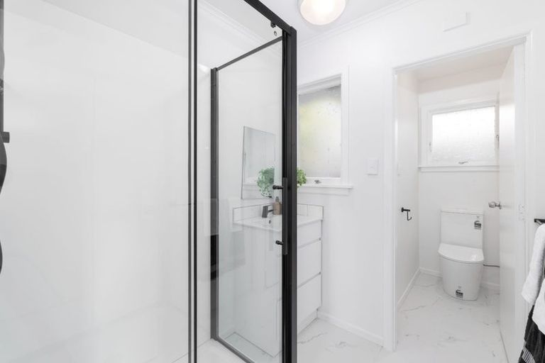 Photo of property in 1/180 Edgeware Road, Edgeware, Christchurch, 8013