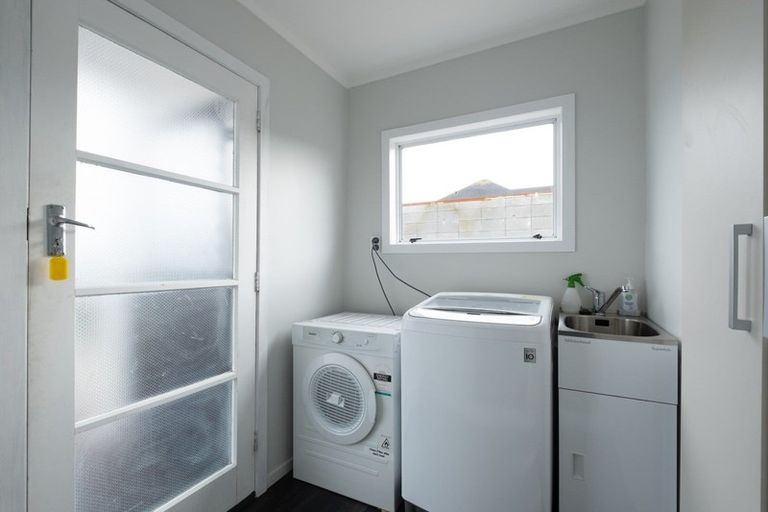 Photo of property in 9 Victoria Street, Hawera, 4610